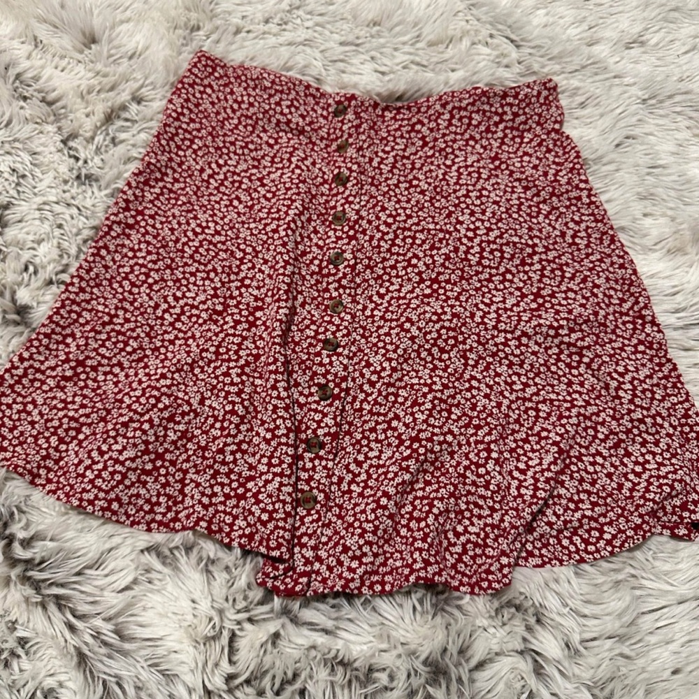 2 AE Skirting